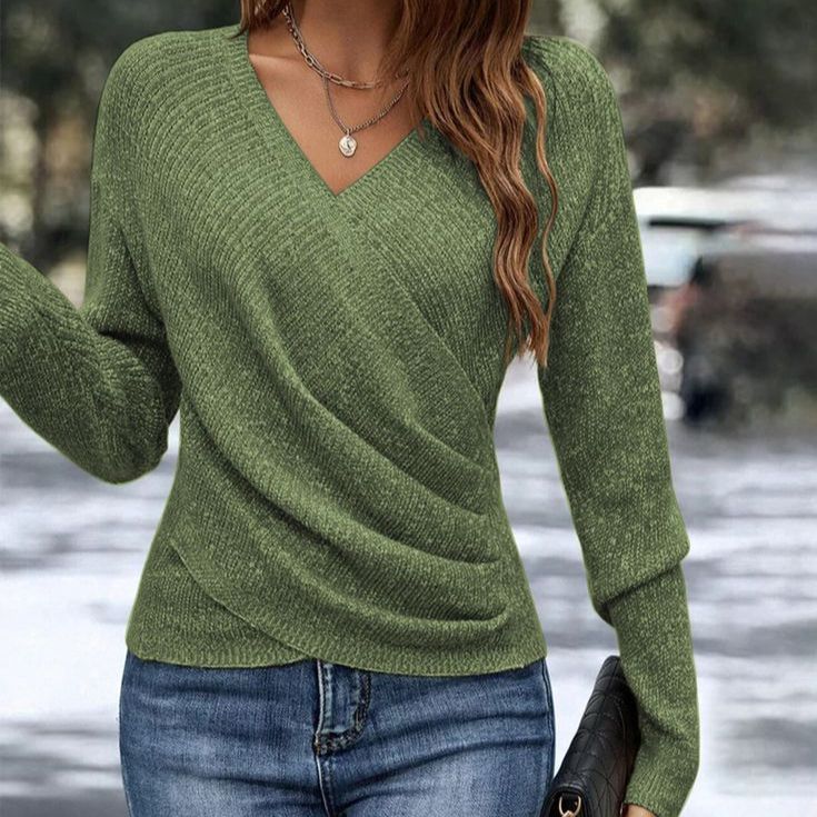 Amber | Women's V-Neck Long Sleeve Fitted Knit Sweater - Image 4
