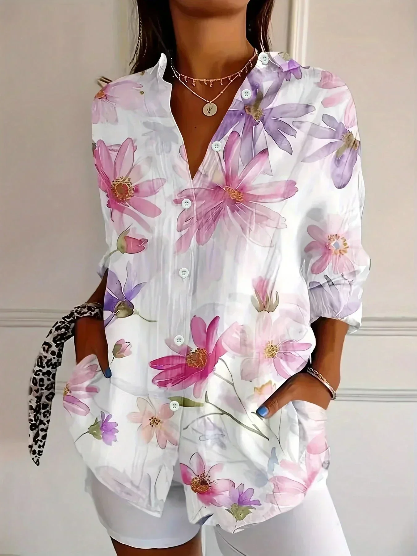 Ashleigh™ | Stylish Colorful Pattern Blouse - Image 4
