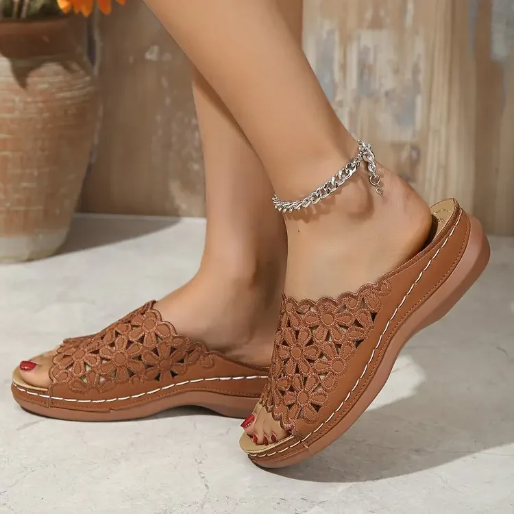 Ella™ | Elegant Floral Comfort Sandals - Image 2