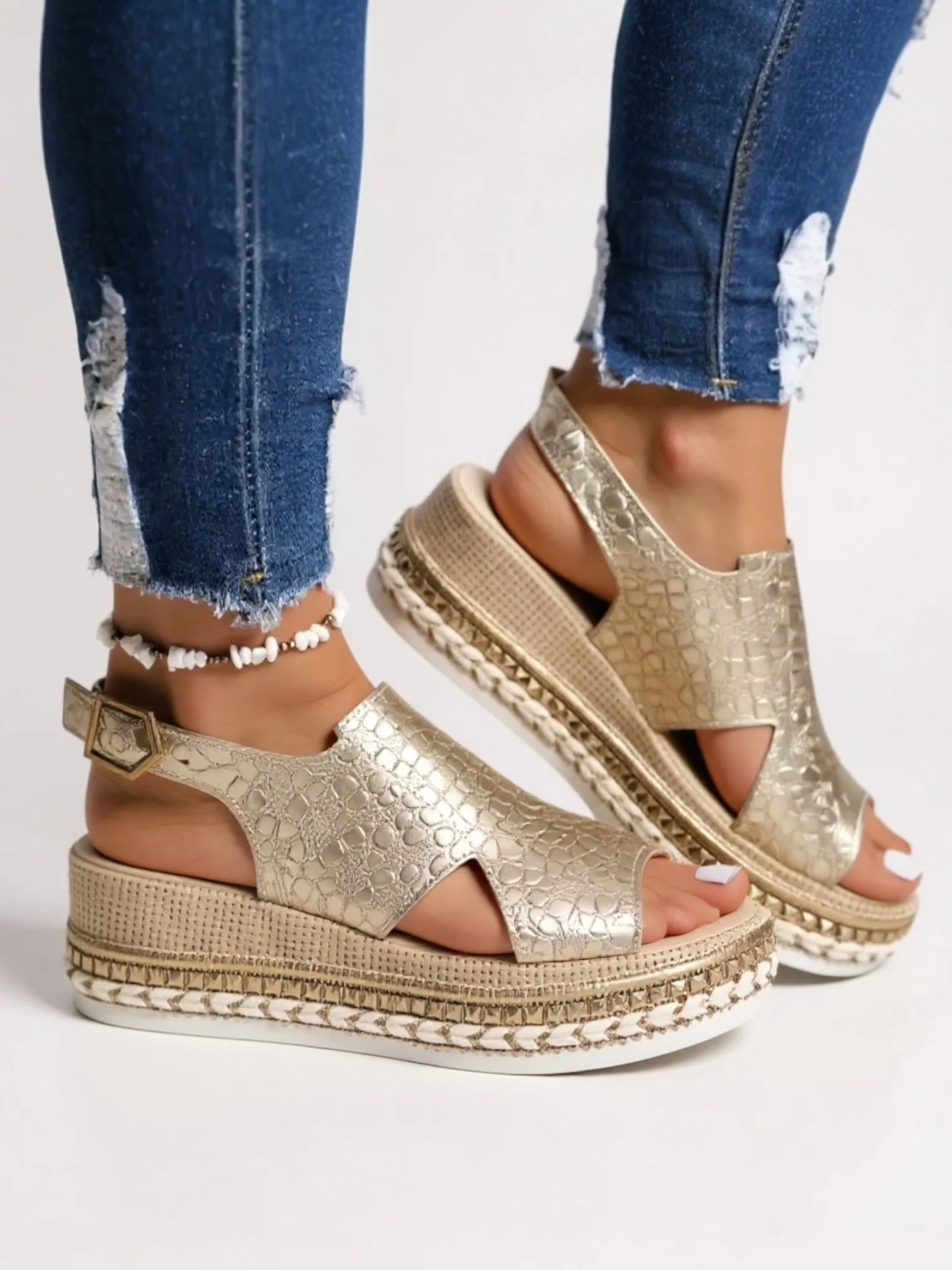 Livia | Metallic Platform Sandals - Image 3