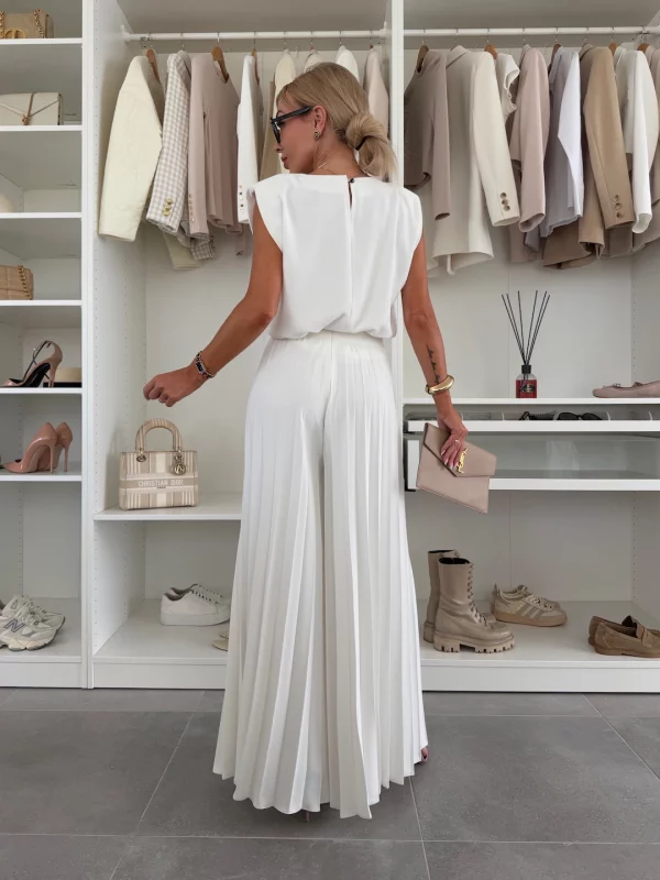Lyralynn | Women's Two Piece Sleeveless Set - Image 3